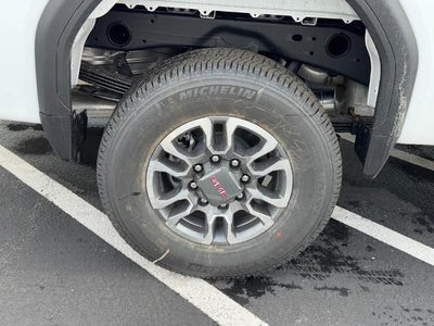 2026 GMC Sierra 2500 HD 4WD Reg Cab SLE