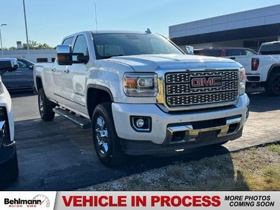 2019 GMC Sierra 3500 HD 4WD Crew Cab 167.Denali
