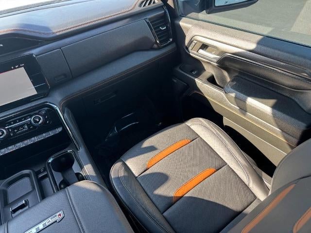 2024 GMC Sierra 2500 HD 4WD Crew Cab AT4
