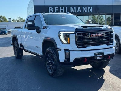 2024 GMC Sierra 2500 HD 4WD Crew Cab AT4