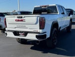 2024 GMC Sierra 2500 HD 4WD Crew Cab AT4