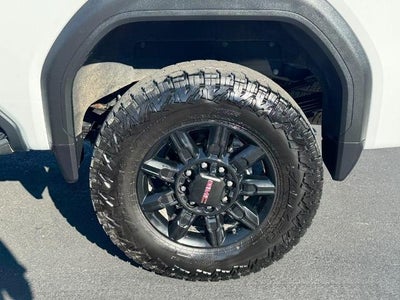 2024 GMC Sierra 2500 HD 4WD Crew Cab AT4