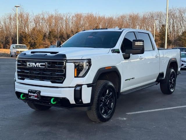 2024 GMC Sierra 2500 HD 4WD Crew Cab AT4