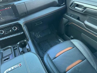 2024 GMC Sierra 2500 HD 4WD Crew Cab AT4