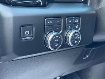 2024 GMC Sierra 2500 HD 4WD Crew Cab AT4