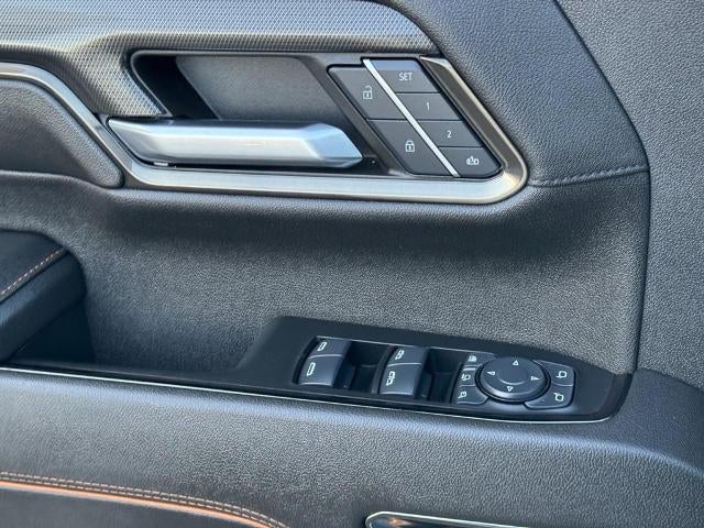 2024 GMC Sierra 2500 HD 4WD Crew Cab AT4