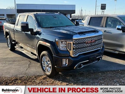 2022 GMC Sierra 2500 HD 4WD Crew Cab Denali
