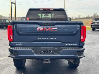 2022 GMC Sierra 2500 HD 4WD Crew Cab Denali