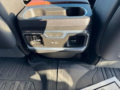 2024 GMC Sierra 2500 HD 4WD Crew Cab Denali Ultimate