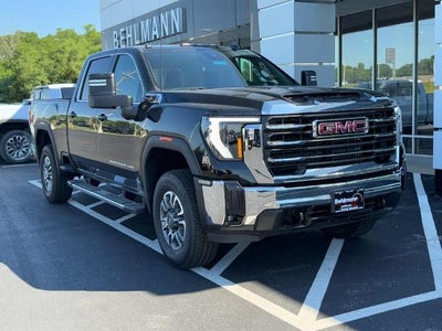 2026 GMC Sierra 2500 HD 4WD Crew Cab SLE