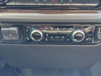 2025 GMC Sierra 2500 HD 4WD Crew Cab SLE