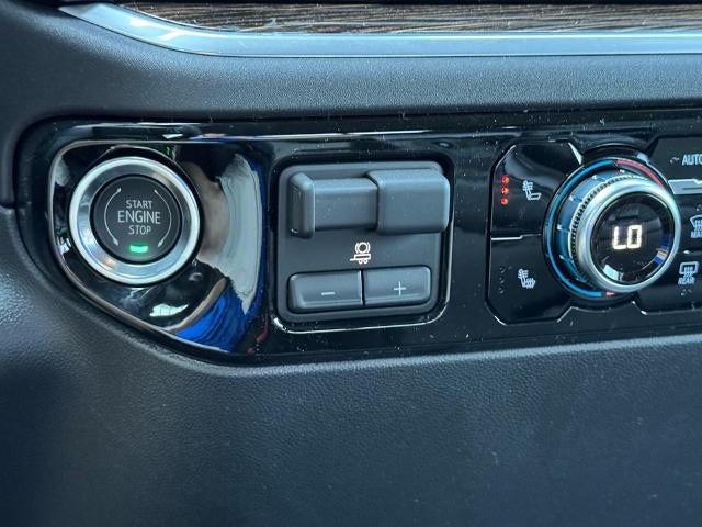 2026 GMC Sierra 2500 HD 4WD Crew Cab SLE