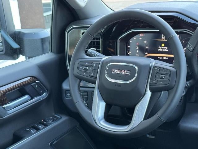 2026 GMC Sierra 2500 HD 4WD Crew Cab SLE