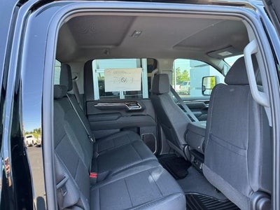 2026 GMC Sierra 2500 HD 4WD Crew Cab SLE