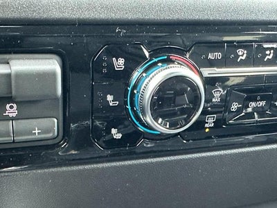 2026 GMC Sierra 2500 HD 4WD Crew Cab SLT