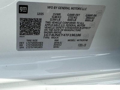 2026 GMC Sierra 2500 HD 4WD Crew Cab SLT