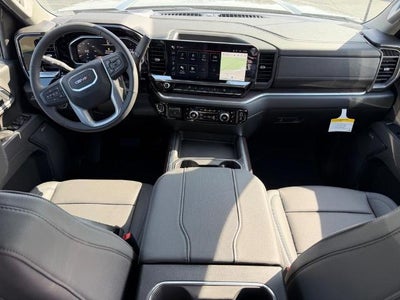 2026 GMC Sierra 2500 HD 4WD Crew Cab SLT