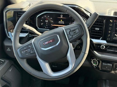 2026 GMC Sierra 2500 HD 4WD Crew Cab SLT
