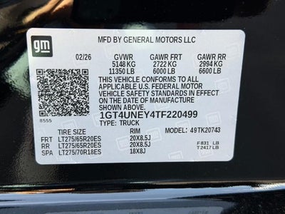 2026 GMC Sierra 2500 HD 4WD Crew Cab SLT