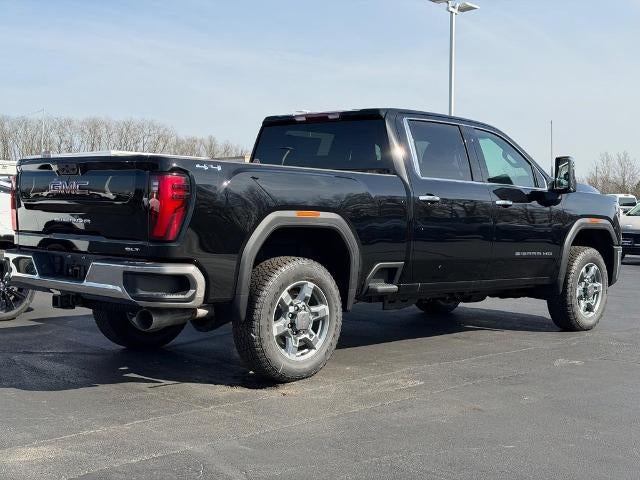 2026 GMC Sierra 2500 HD 4WD Crew Cab SLT