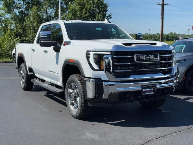 2026 GMC Sierra 2500 HD 4WD Crew Cab SLT