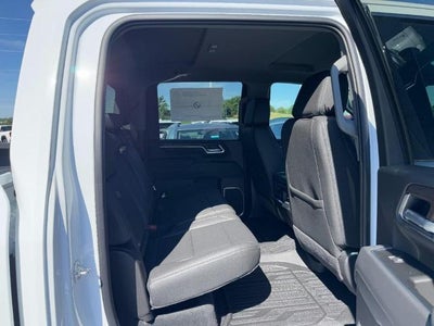 2026 GMC Sierra 2500 HD 4WD Crew Cab SLT