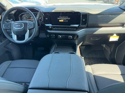 2026 GMC Sierra 2500 HD 4WD Crew Cab SLT