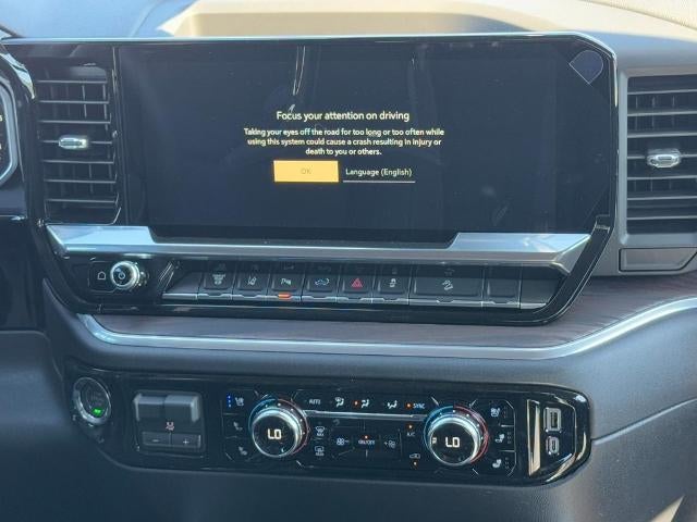 2026 GMC Sierra 2500 HD 4WD Crew Cab SLT