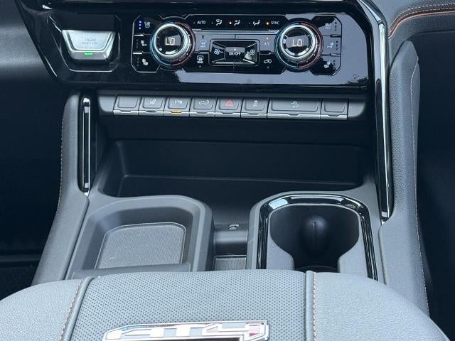 2026 GMC Sierra 2500 HD 4WD Crew Cab AT4