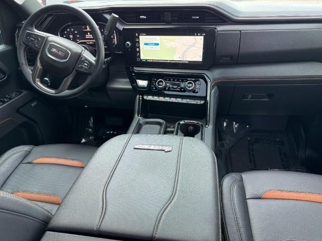 2025 GMC Sierra 2500 HD 4WD Crew Cab AT4