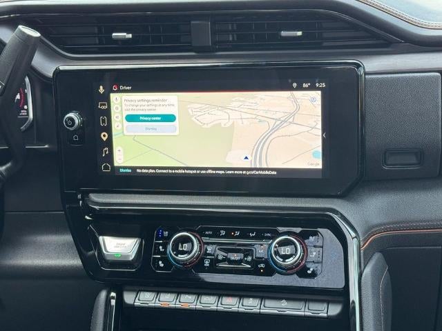 2025 GMC Sierra 2500 HD 4WD Crew Cab AT4