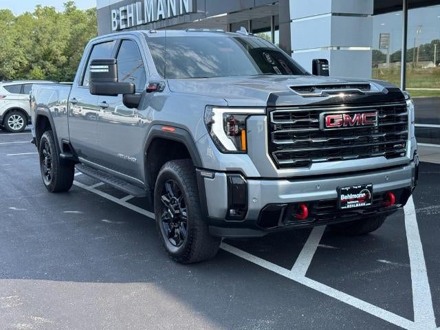 2025 GMC Sierra 2500 HD 4WD Crew Cab AT4