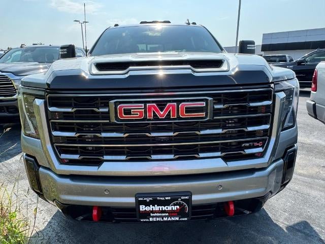 2025 GMC Sierra 2500 HD 4WD Crew Cab AT4