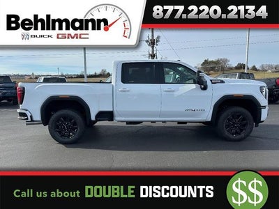 2026 GMC Sierra 2500 HD 4WD Crew Cab AT4