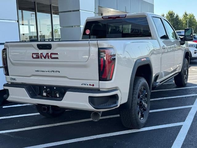 2026 GMC Sierra 2500 HD 4WD Crew Cab AT4