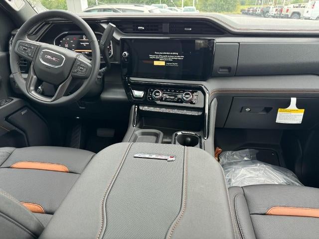 2026 GMC Sierra 2500 HD 4WD Crew Cab AT4