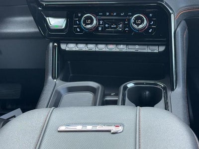 2025 GMC Sierra 2500 HD 4WD Crew Cab AT4