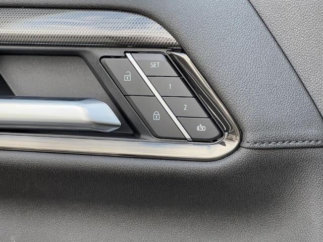 2026 GMC Sierra 2500 HD 4WD Crew Cab AT4