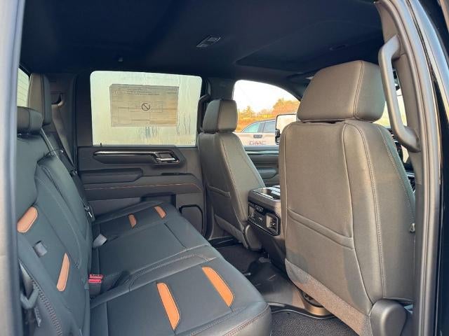 2026 GMC Sierra 2500 HD 4WD Crew Cab AT4