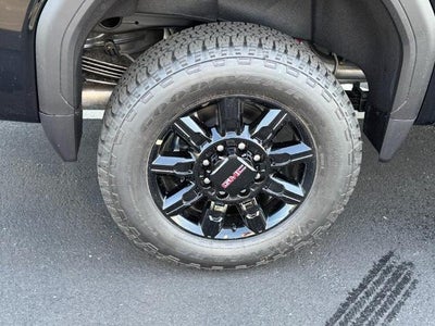 2026 GMC Sierra 2500 HD 4WD Crew Cab AT4