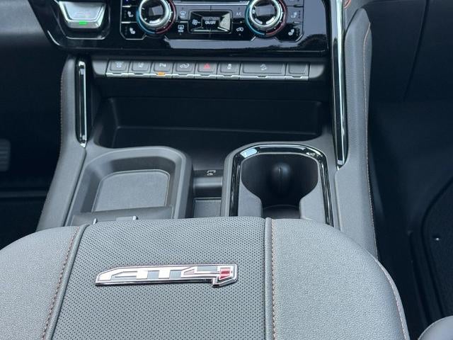 2026 GMC Sierra 2500 HD 4WD Crew Cab AT4