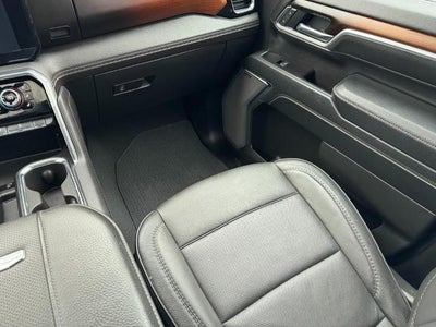 2025 GMC Sierra 2500 HD 4WD Crew Cab Denali