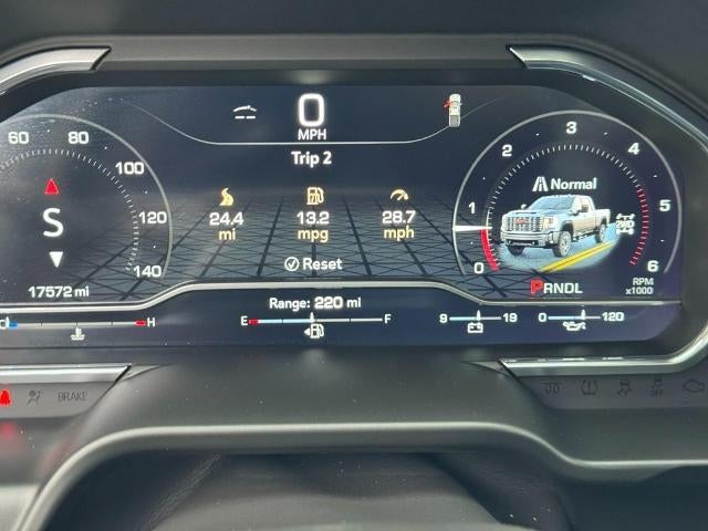 2025 GMC Sierra 2500 HD 4WD Crew Cab Denali