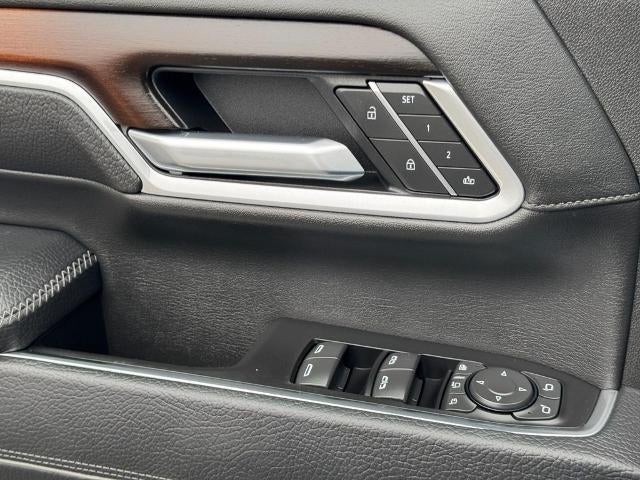 2025 GMC Sierra 2500 HD 4WD Crew Cab Denali