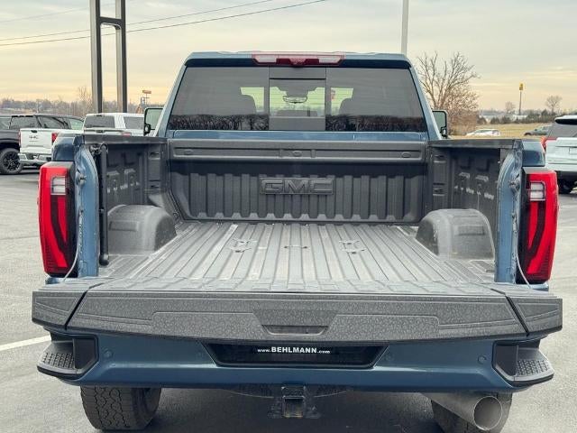 2025 GMC Sierra 2500 HD 4WD Crew Cab Denali