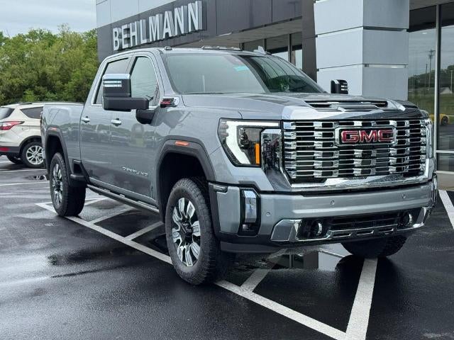 2026 GMC Sierra 2500 HD 4WD Crew Cab Denali