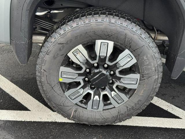 2026 GMC Sierra 2500 HD 4WD Crew Cab Denali