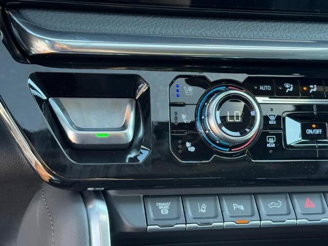 2026 GMC Sierra 2500 HD 4WD Crew Cab Denali