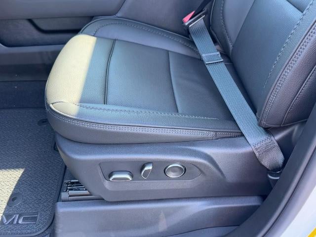 2026 GMC Sierra 2500 HD 4WD Crew Cab Denali