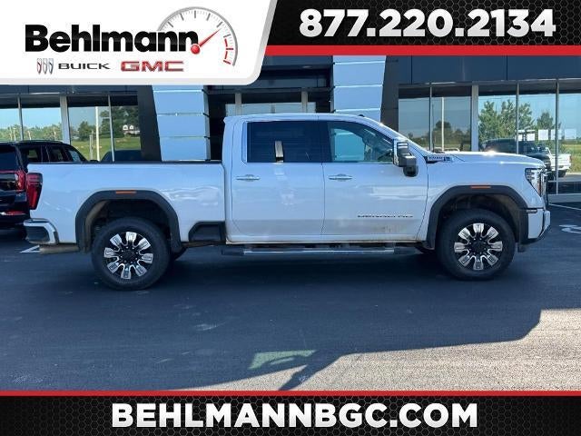 2025 GMC Sierra 2500 HD 4WD Crew Cab Denali